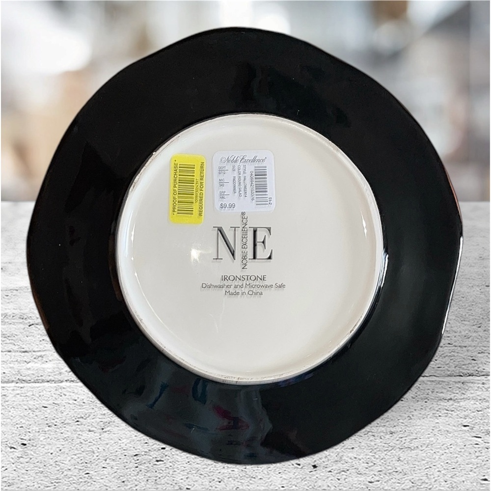 NWT Set of 2 Noble Excellence Halloween Spider Web Round Scalloped Salad Plate - Picture 4 of 4